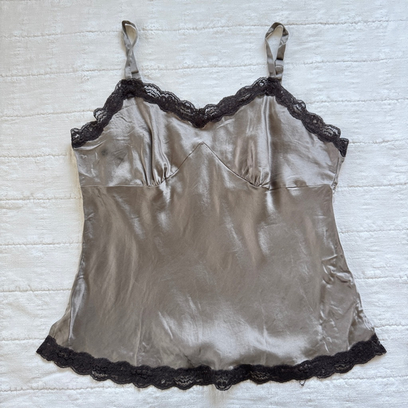 Unbranded Tops - Laura Clement Silk Tank Top • Size: 12